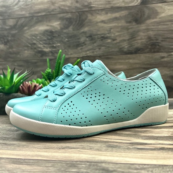 NIB Dansko Orli Nappa Leather Sneaker Aqua Blue - Picture 3 of 13